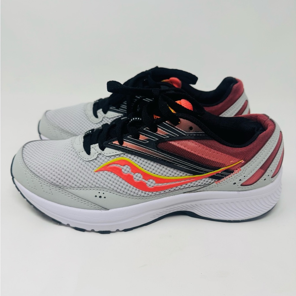 Saucony Women's Shoe with Vibrant Coral Interior